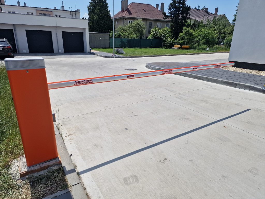 Závora Trenčín SEKO Nice-SBar